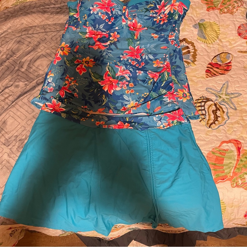 Tankini bathing suit, skirted bottom, NWT, size XL